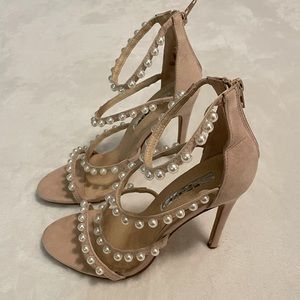 Liliana Stilettos with Pearls, size 6.5